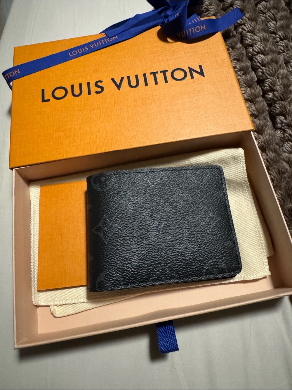 Louis Vuitton Men's Black Money Clip Wallet
